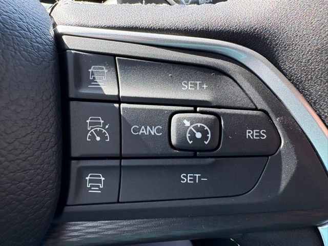 New 2026 Jeep Grand Cherokee 2WD image 14