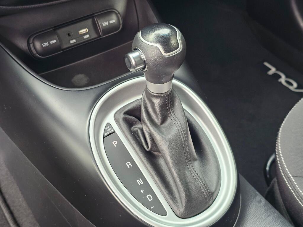 Used 2019 Kia Soul FWD image 30