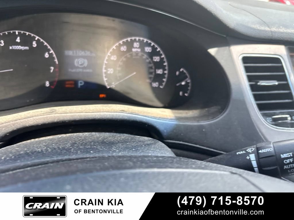Used 2011 Hyundai Genesis 4.6 RWD image 25