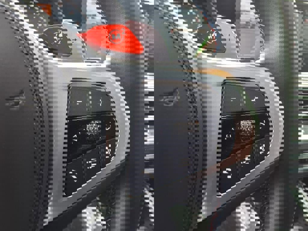 Used 2021 BMW X5 M w/ Executive Package image 50