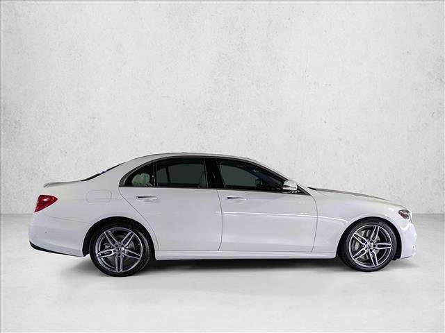 Used 2020 Mercedes-Benz E 350 Sedan image 4