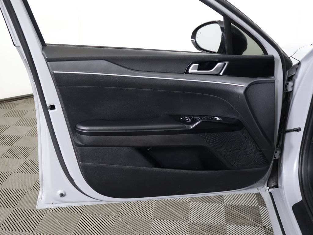 Used 2022 Kia K5 GT-Line w/ GT-Line FWD Premium Package image 23