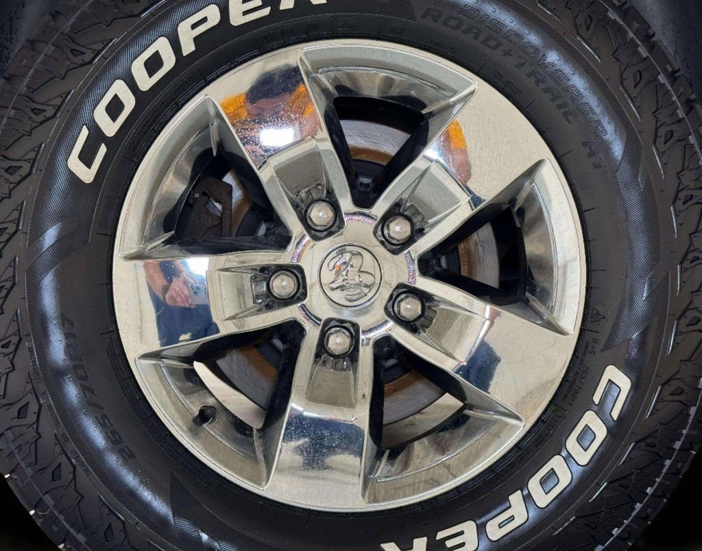 Used 2017 RAM 1500 Classic SLT image 27