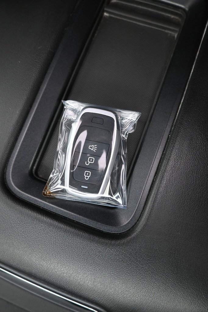 Used 2020 Chevrolet Tahoe LT image 17