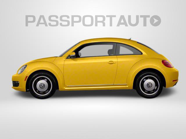 Used 2012 Volkswagen Beetle 2.0T FWD image 3
