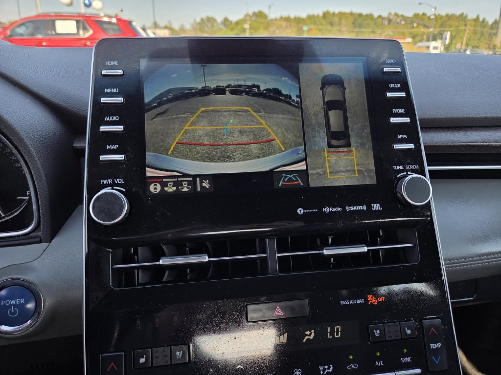 Used 2019 Toyota Avalon Limited w/ Advanced Safety Package FWD image 12