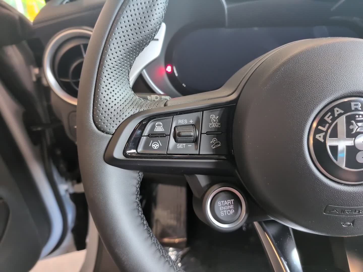New 2026 Alfa Romeo Stelvio Sprint AWD/4WD image 21