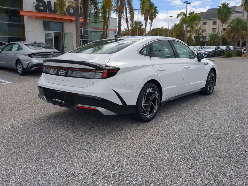 New 2026 Hyundai Sonata SEL FWD image 7