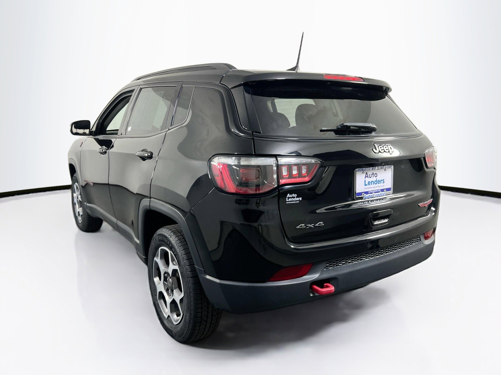 Used 2022 Jeep Compass Trailhawk AWD/4WD image 7