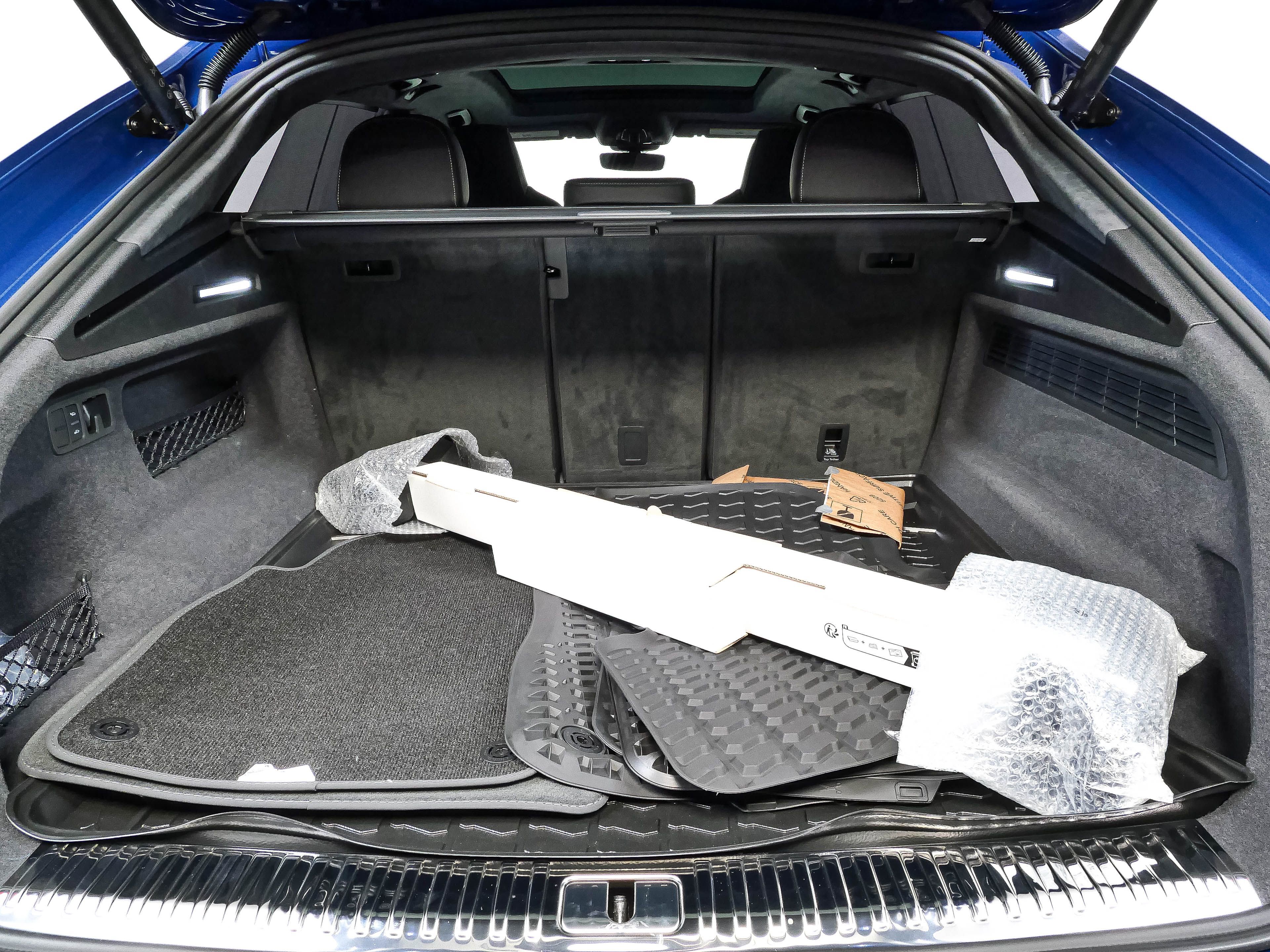 New 2026 Audi SQ8 Prestige AWD/4WD image 28
