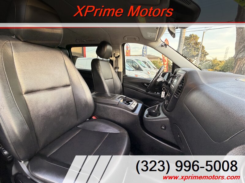 Used 2018 Mercedes-Benz Metris Passenger image 34