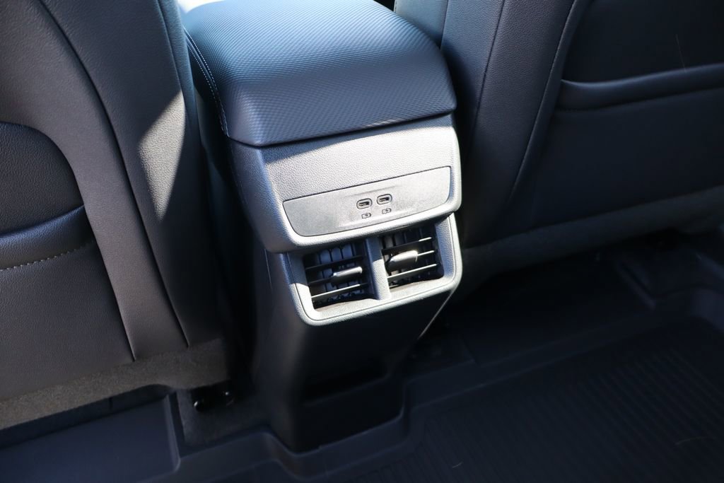 New 2026 Chevrolet Equinox LT w/ Convenience Package II image 36