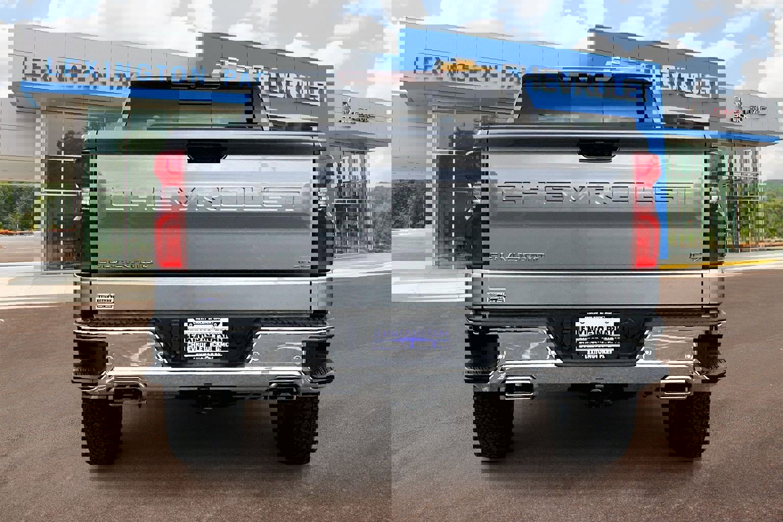 Used 2024 Chevrolet Silverado 1500 LTZ image 4