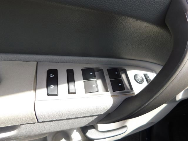 Used 2010 Chevrolet Silverado 1500 W/T image 12