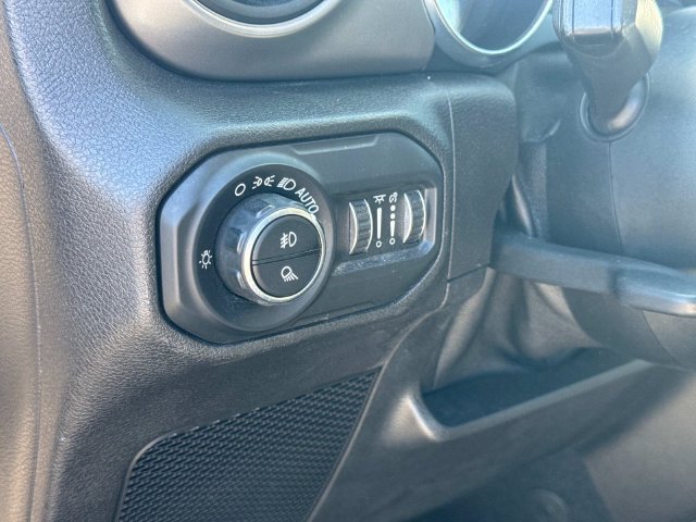 Used 2020 Jeep Gladiator Sport w/ Quick Order Package 24S AWD/4WD image 29
