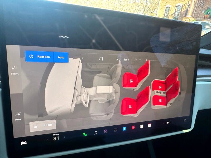 Used 2023 Tesla Model X image 57