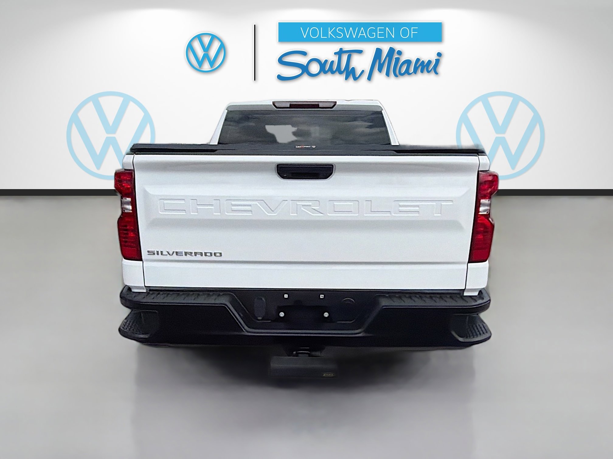 Used 2024 Chevrolet Silverado 1500 W/T w/ Z71 Off-Road Package image 6