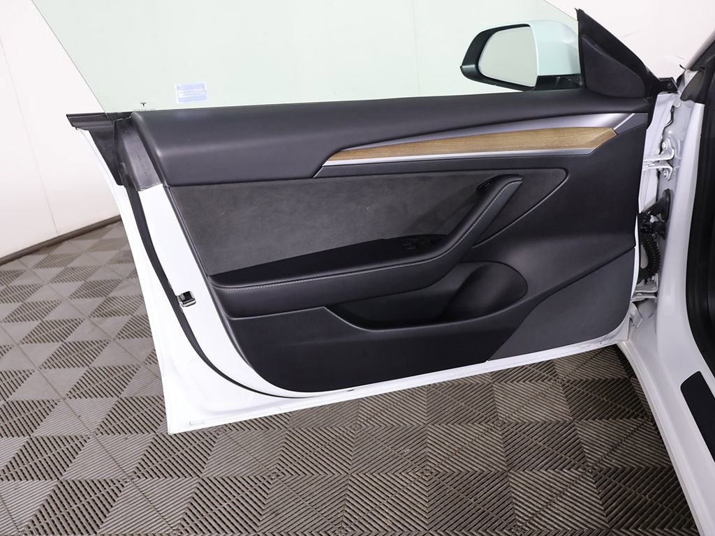 Used 2022 Tesla Model 3 Long Range image 25
