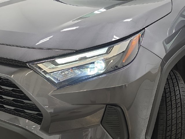 Certified 2023 Toyota RAV4 LE AWD/4WD image 27