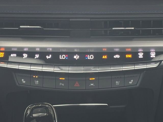 Used 2024 Cadillac XT4 Sport FWD image 4