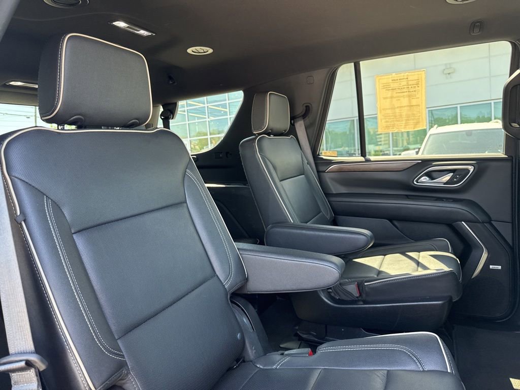 Used 2024 Chevrolet Tahoe Premier AWD/4WD image 29