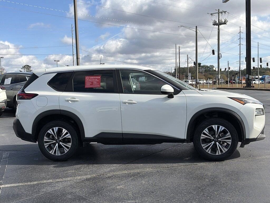 Certified 2023 Nissan Rogue SV image 6