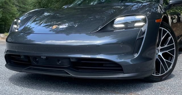 Used 2020 Porsche Taycan 4S AWD/4WD image 3