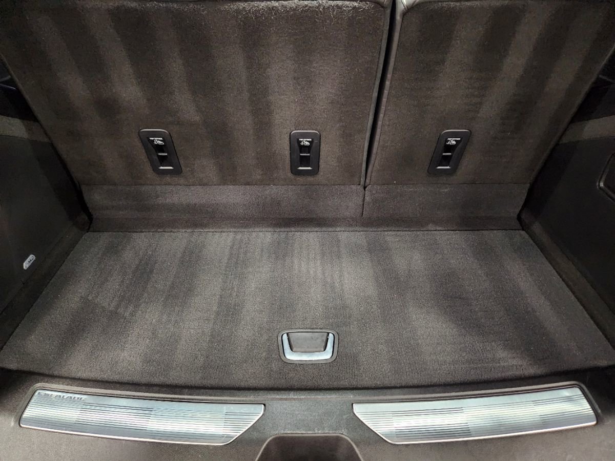 Used 2025 Cadillac Escalade Sport Platinum AWD/4WD image 60