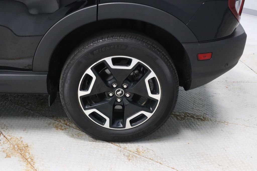 Certified 2023 Ford Bronco Sport Outer Banks AWD/4WD image 16