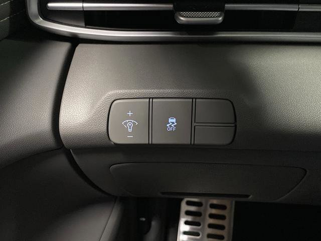New 2026 Hyundai Elantra SEL Sport Premium FWD image 23