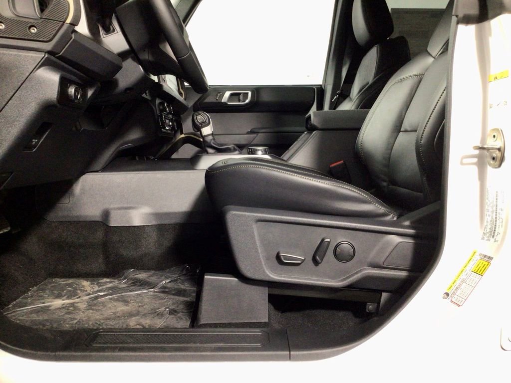 New 2025 Ford Bronco Badlands image 18