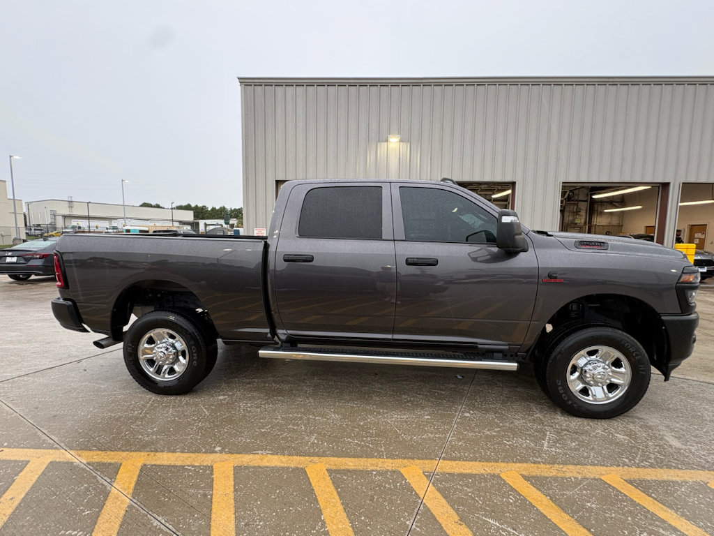 Used 2025 RAM 2500 Tradesman AWD/4WD image 9