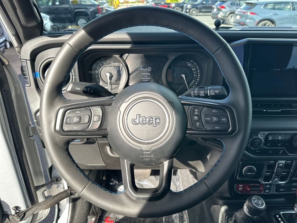 Used 2024 Jeep Wrangler Unlimited Rubicon 4xe image 18