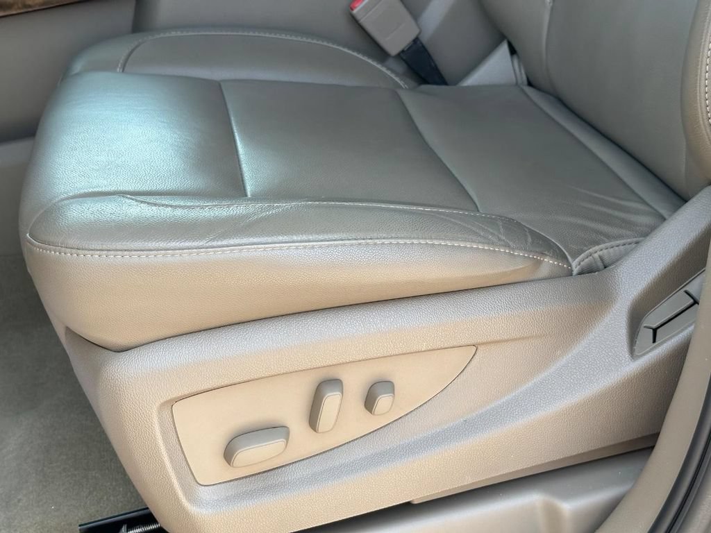 Used 2016 Chevrolet Tahoe LT RWD image 28
