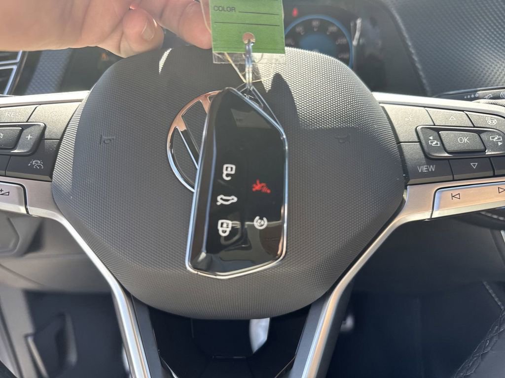 New 2025 Volkswagen Atlas Cross Sport SEL Premium R-Line image 28