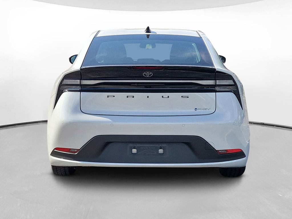 New 2026 Toyota Prius Plug-In Hybrid image 5