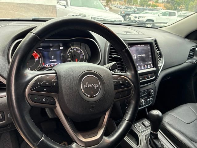 Used 2021 Jeep Cherokee Latitude Lux w/ Comfort/Convenience Group FWD image 4