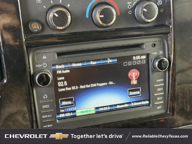 Used 2018 Chevrolet Express 2500 Extended w/ Enhanced Convenience Package RWD image 25