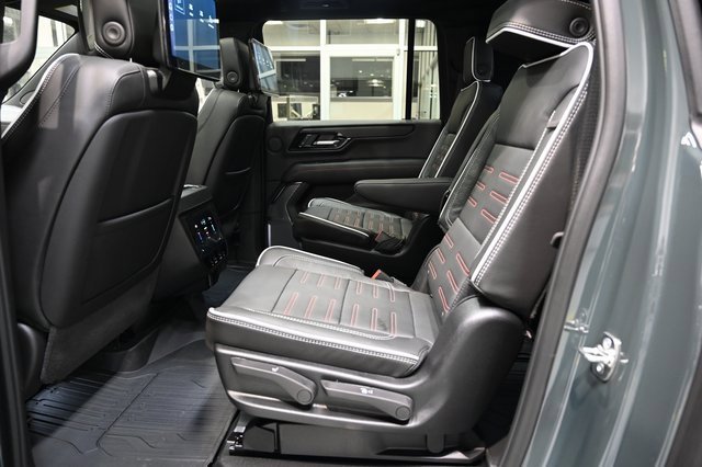 New 2026 GMC Yukon XL AT4 Ultimate w/ LPO, Illumination Package image 14