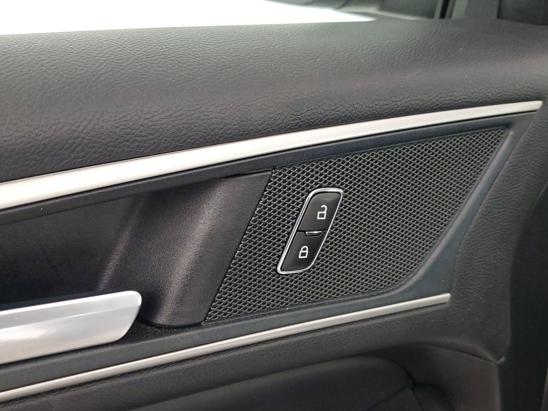 Used 2024 Ford Edge SEL AWD/4WD image 28