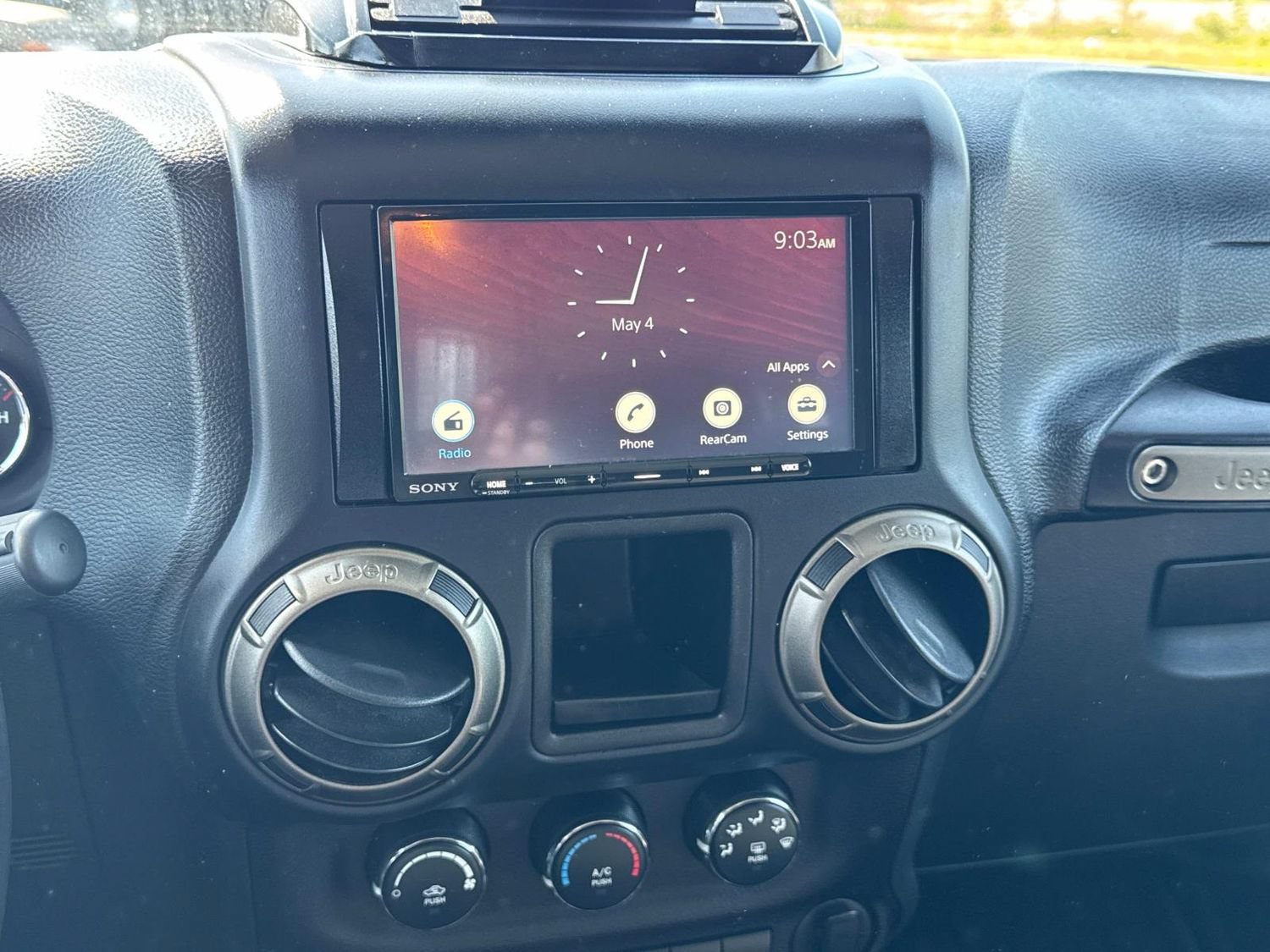 Used 2018 Jeep Wrangler Unlimited Sport AWD/4WD image 30