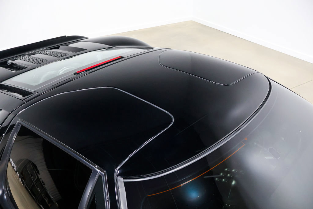 Used 2006 Ford GT RWD image 96