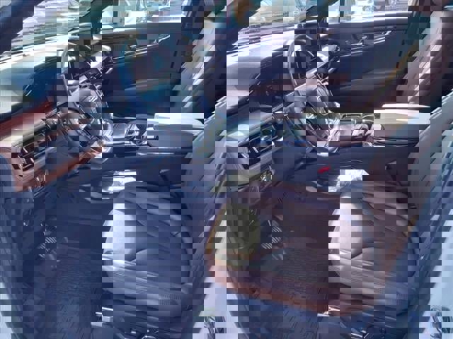 New 2022 Lincoln Nautilus Reserve w/ Equipment Group 201A image 30