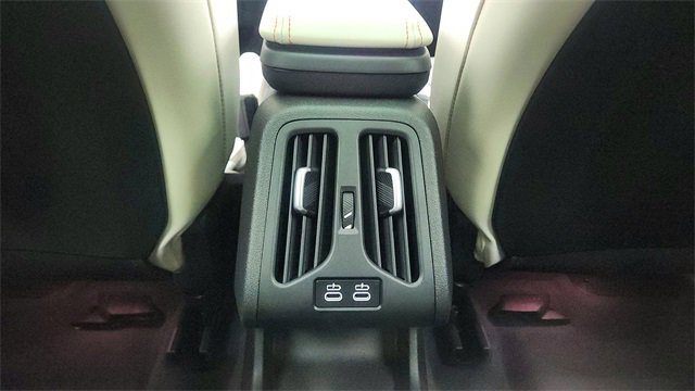 Used 2025 BMW X2 M35i image 39