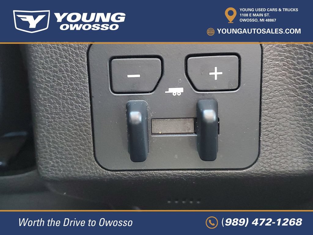 Used 2025 Toyota Sequoia Capstone AWD/4WD image 21