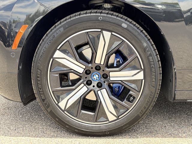 Certified 2023 BMW iX xDrive50 w/ Premium Package AWD/4WD image 11
