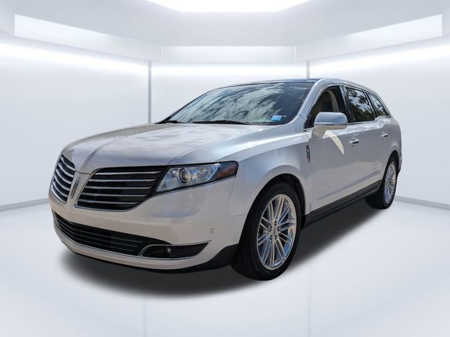Used 2018 Lincoln MKT AWD w/ Technology Package image 8