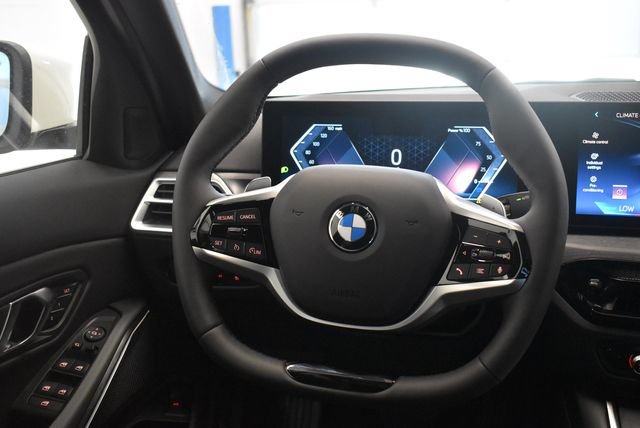 New 2026 BMW 330i xDrive Sedan w/ Convenience Package AWD/4WD image 24
