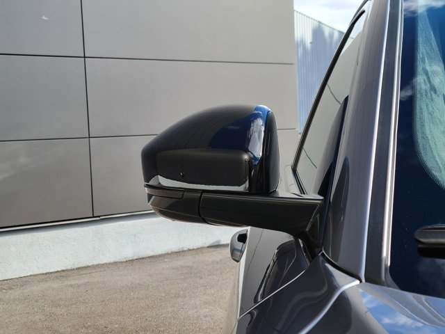 Used 2024 Jaguar E-PACE R-Dynamic SE image 38