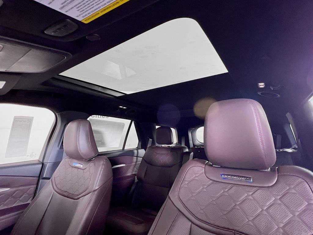 New 2026 Ford Explorer Platinum w/ LUX Leather Package AWD/4WD image 28